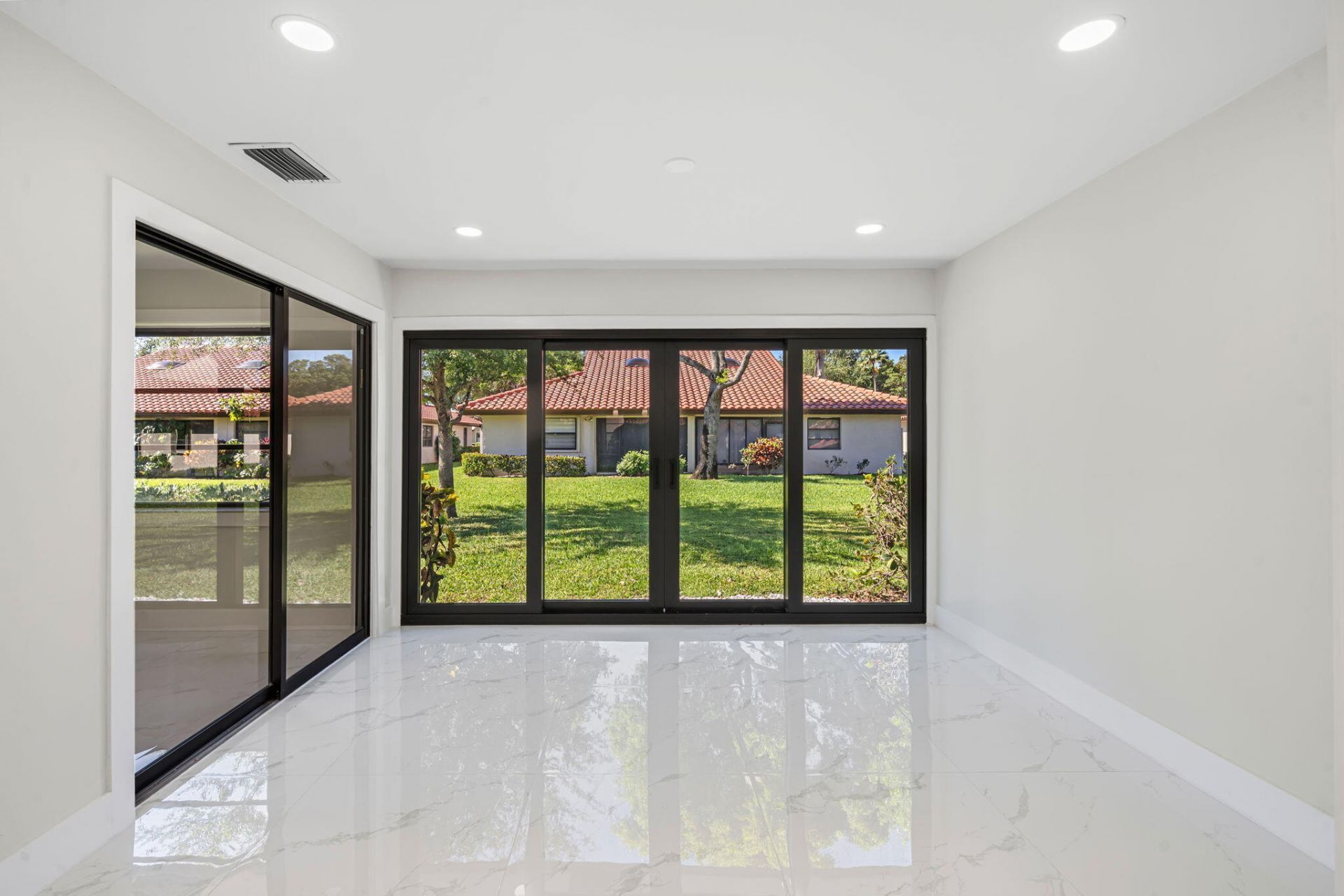 6371 Kings Gate Circle, Delray Beach, FL 33484 Photo
