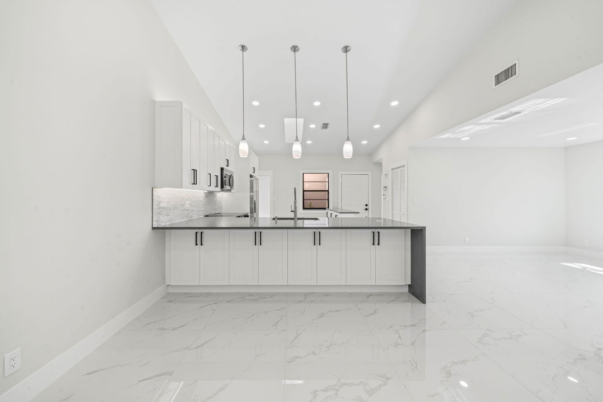 6371 Kings Gate Circle, Delray Beach, FL 33484 Photo