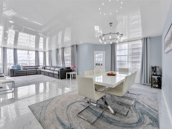 1980 S Ocean Dr, Unit 15Q, Hallandale Beach, FL 33009