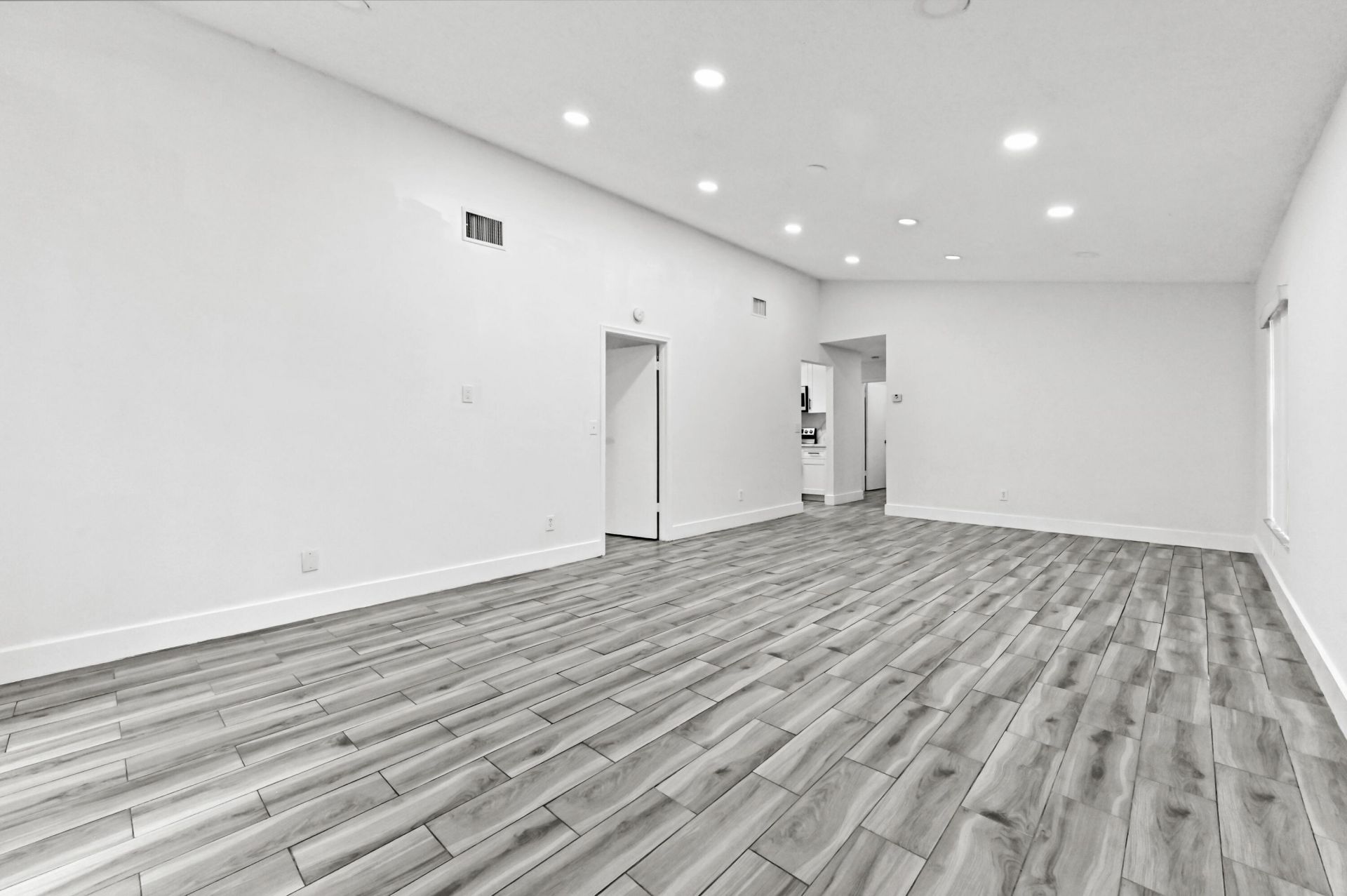 1390 Summit Run Circle, West Palm Beach, FL 33415 Photo