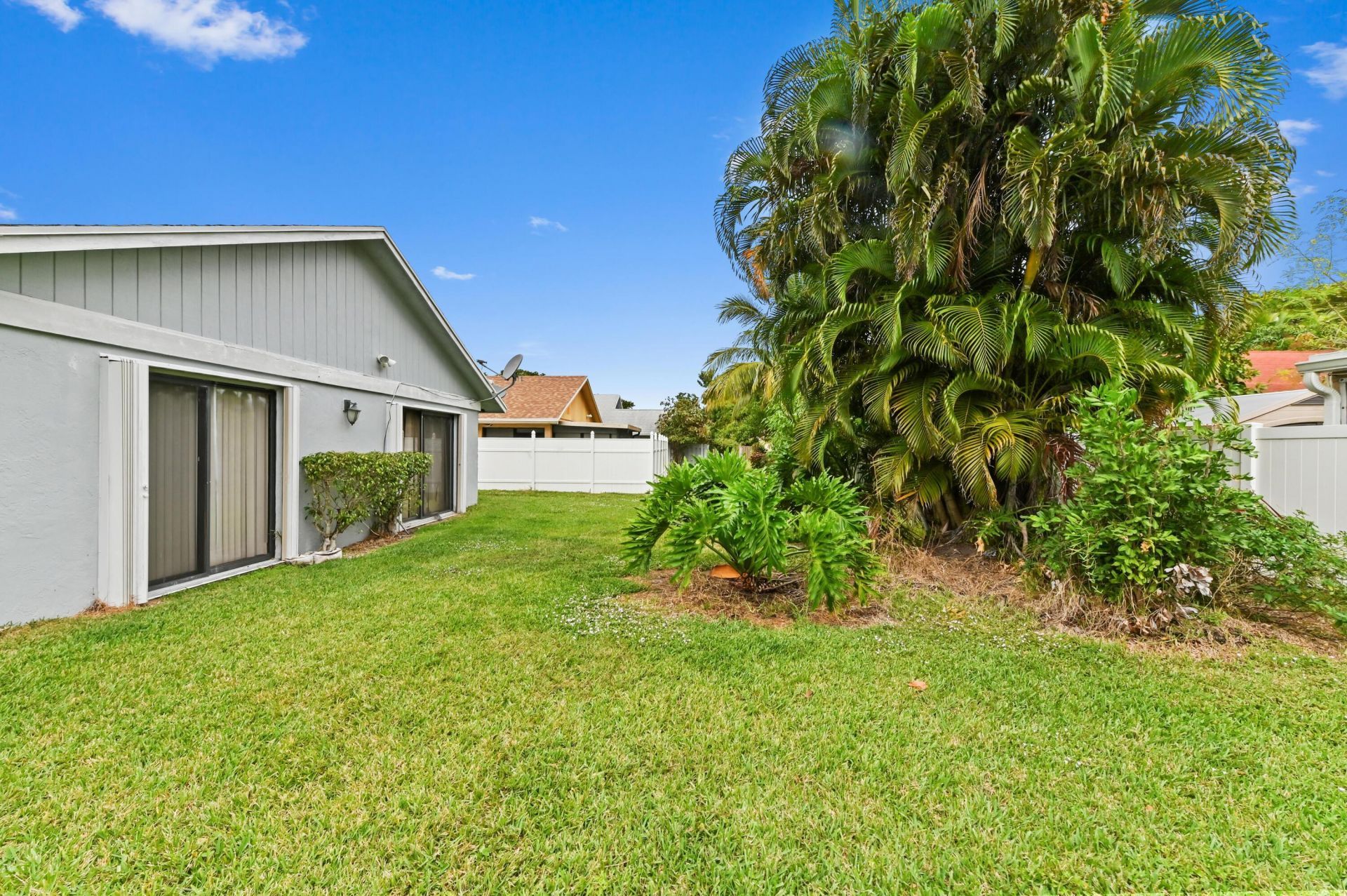 1390 Summit Run Circle, West Palm Beach, FL 33415 Photo
