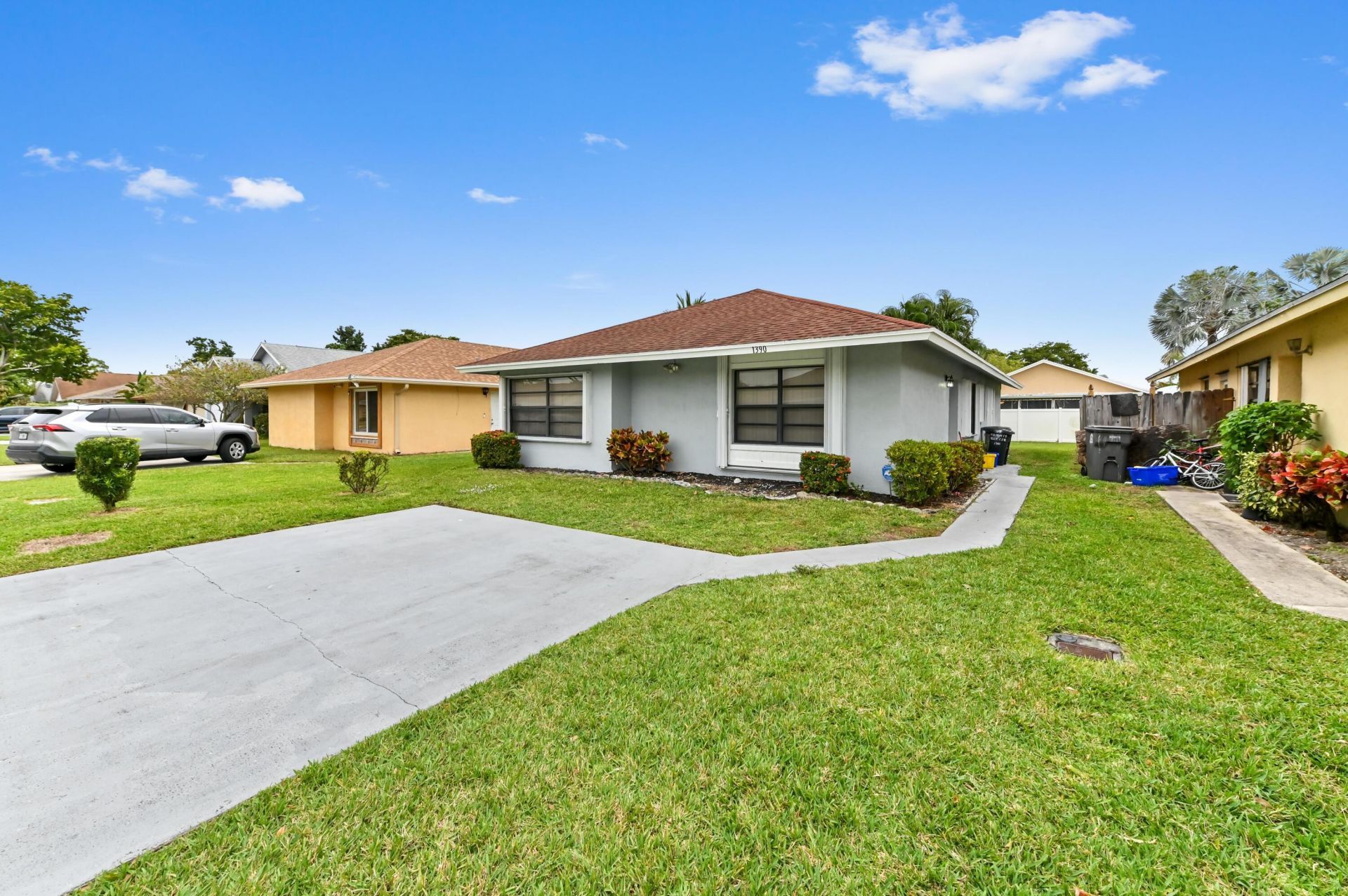 1390 Summit Run Circle, West Palm Beach, FL 33415 Photo
