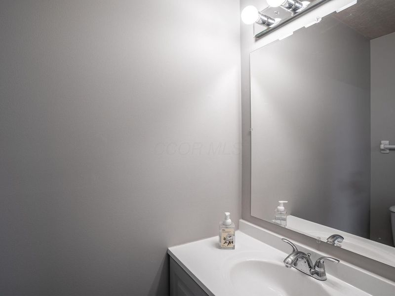 793 Crofton Circle, Reynoldsburg, OH 43068 Photo 10