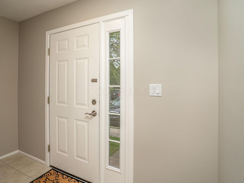 793 Crofton Circle, Reynoldsburg, OH 43068 Photo 3