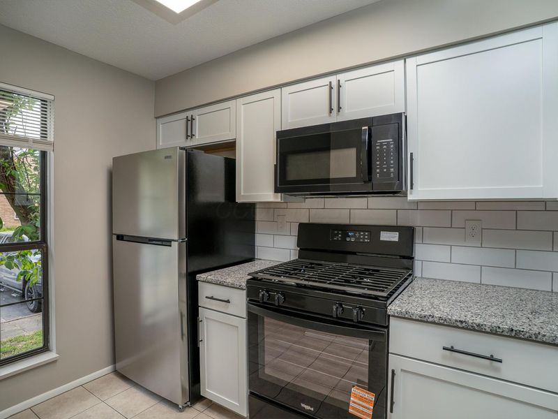793 Crofton Circle, Reynoldsburg, OH 43068 Photo 9