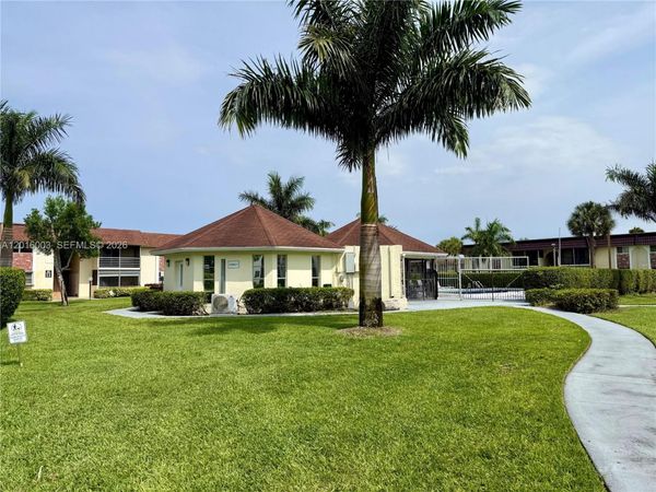 22805 SW 66th Ave, Unit 208, Boca Raton, FL 33428