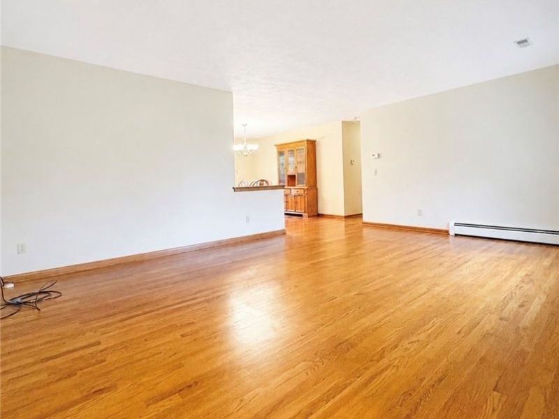 2281 Weymouth Road, Hinckley, OH 44233 Photo 11