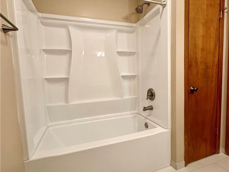2281 Weymouth Road, Hinckley, OH 44233 Photo 19