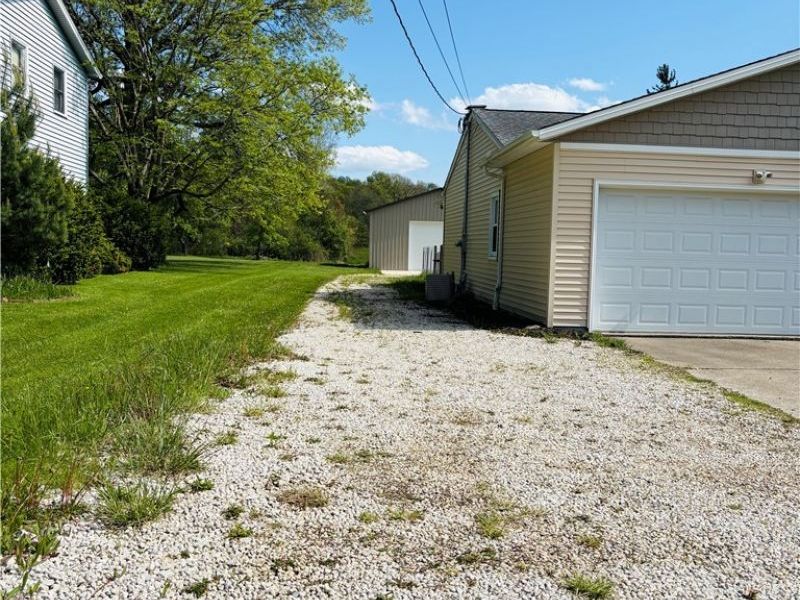 2281 Weymouth Road, Hinckley, OH 44233 Photo 35