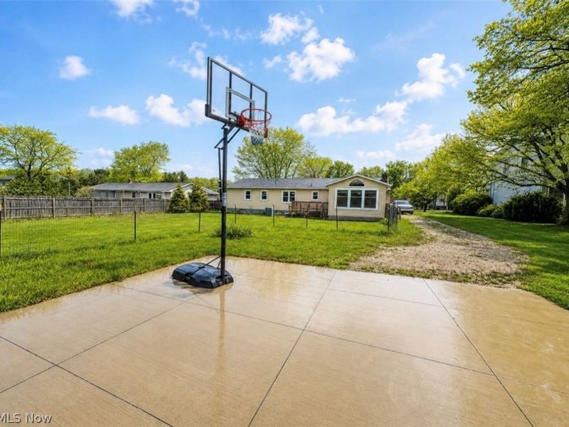 2281 Weymouth Road, Hinckley, OH 44233 Photo 38