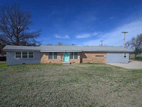 802 W Brooke Avenue, Stillwater, OK 74075