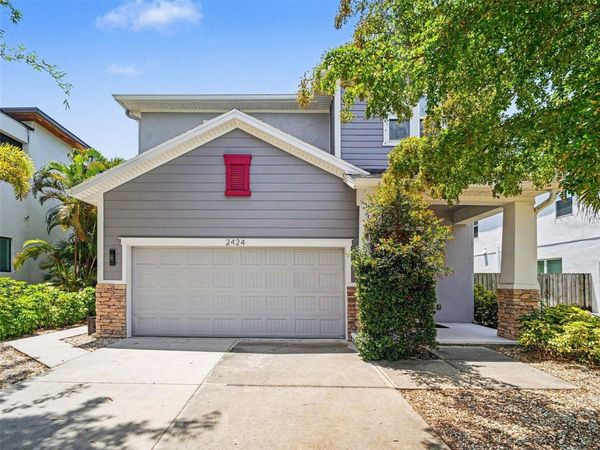 2424 WOOD STREET , SARASOTA, FL 34237