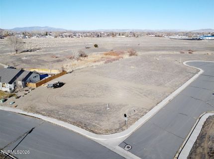 422 Seminole Drive, Yerington, NV 89447 Photo