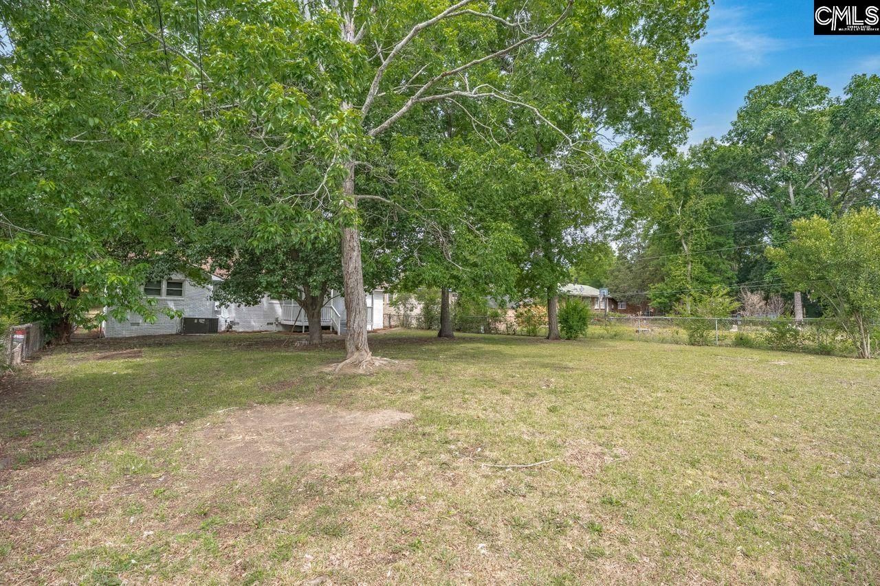 213 Crestmore Drive  Photo 11