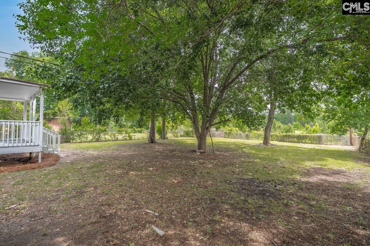 213 Crestmore Drive  Photo 12