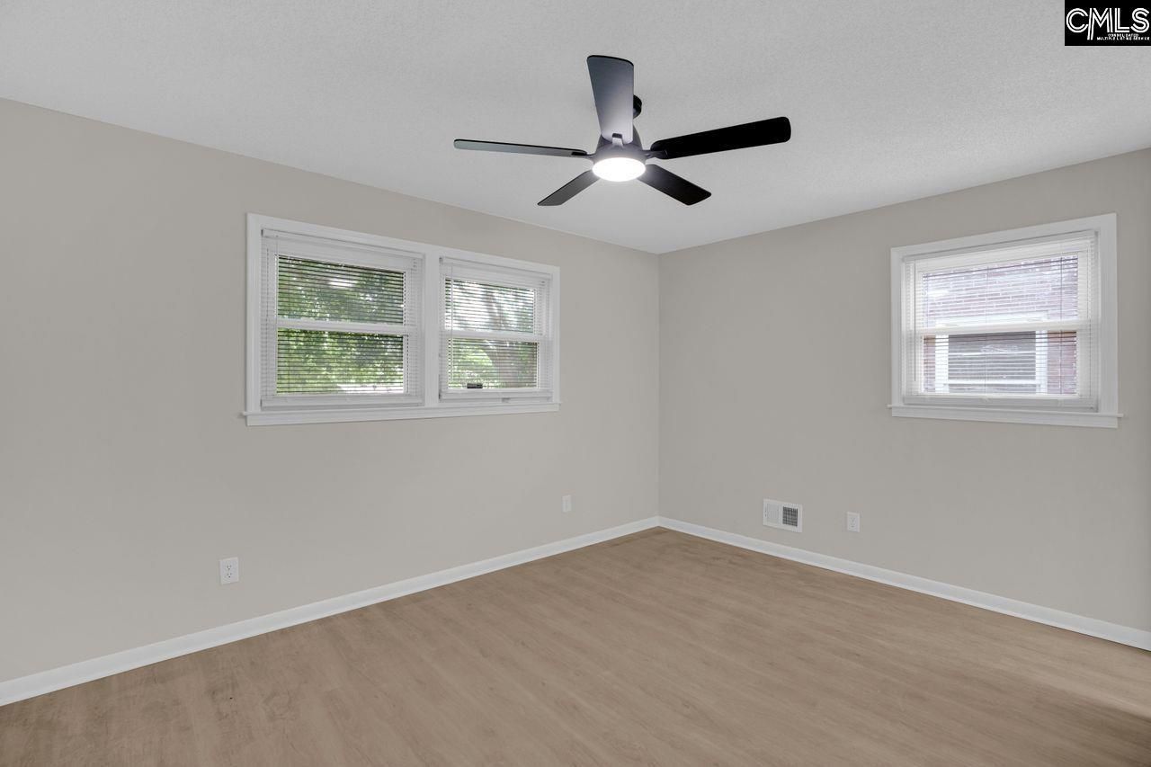 213 Crestmore Drive  Photo 34