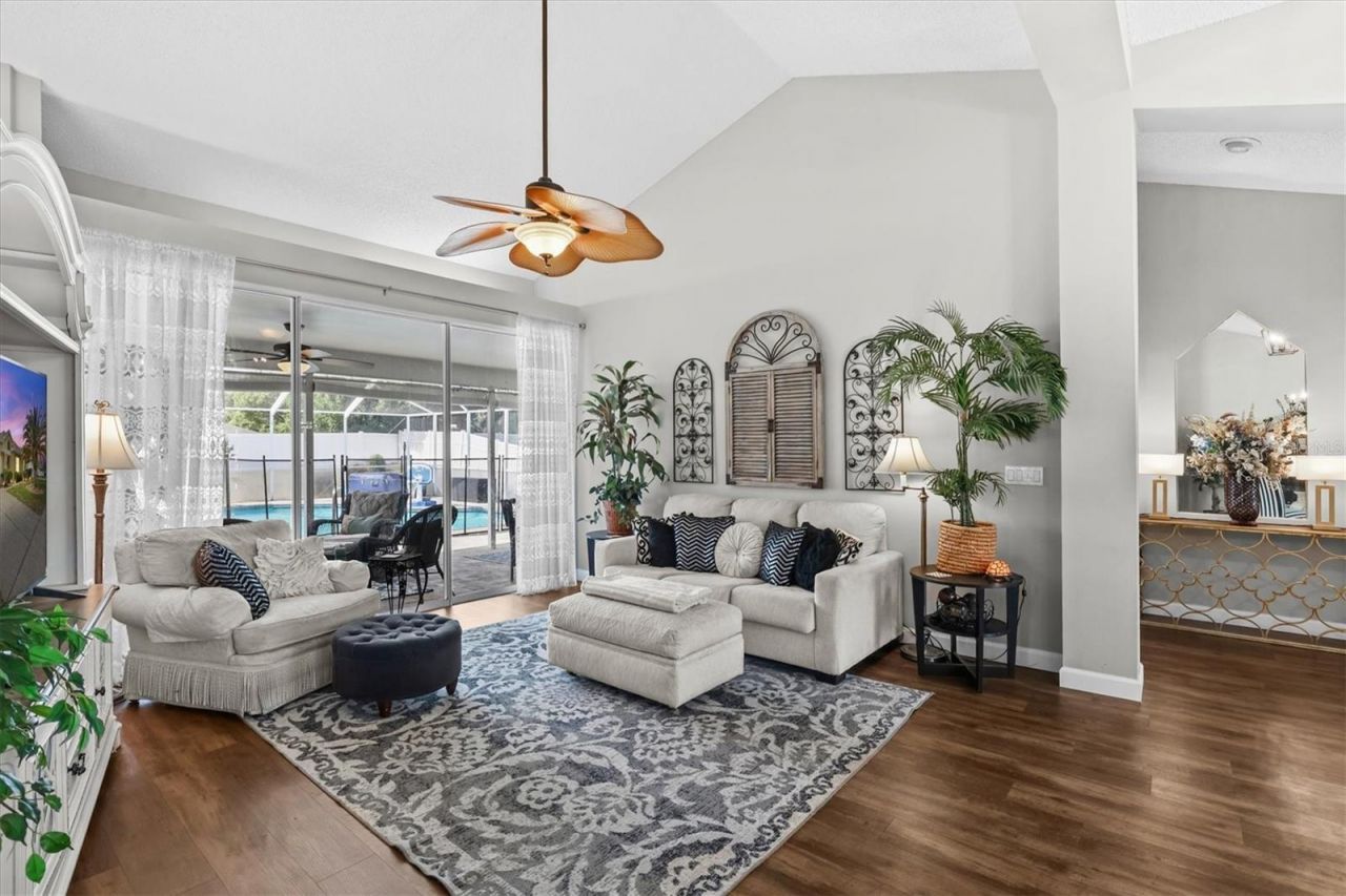 1049 Larkin Road , Spring Hill, FL 34608 Photo