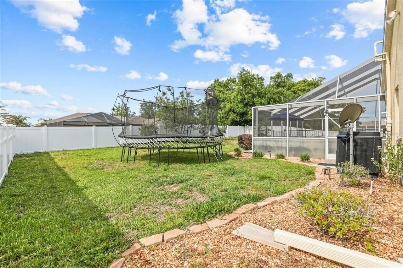 1049 Larkin Road , Spring Hill, FL 34608 Photo