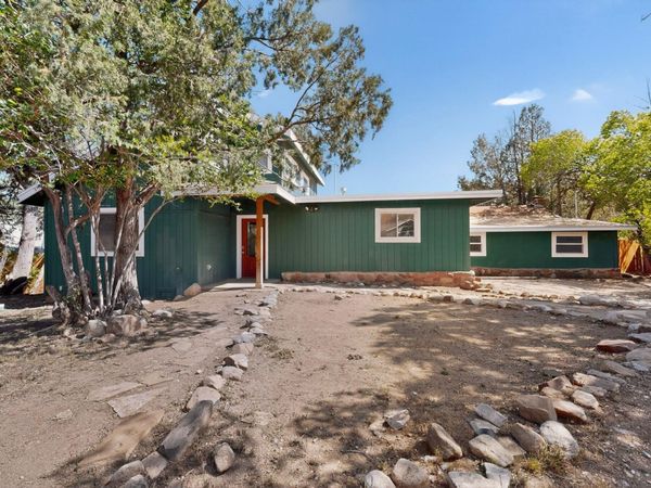 2 Sandia Park Lane , Sandia Park, NM 87047