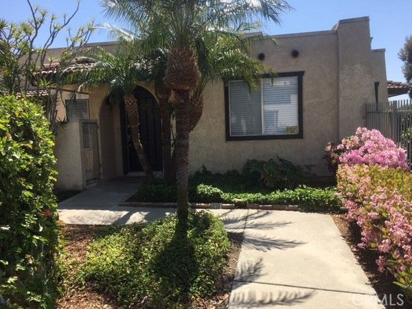 5751 Laguna Way, Cypress, CA 90623