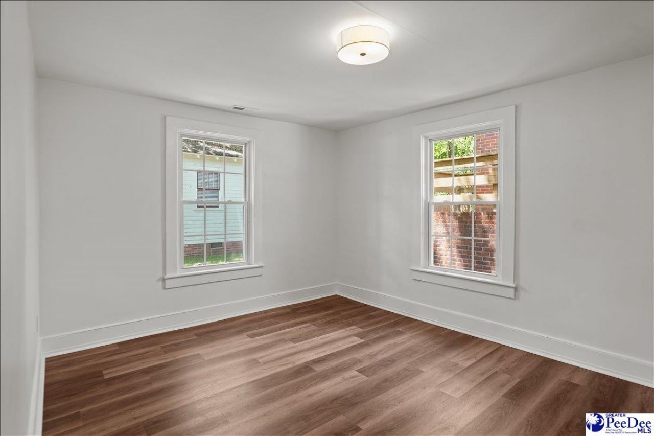 602 Church Street Photo 15