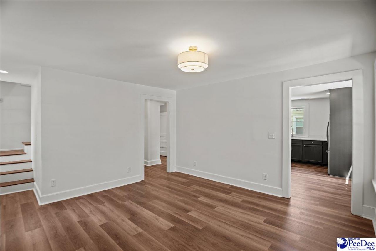 602 Church Street Photo 7
