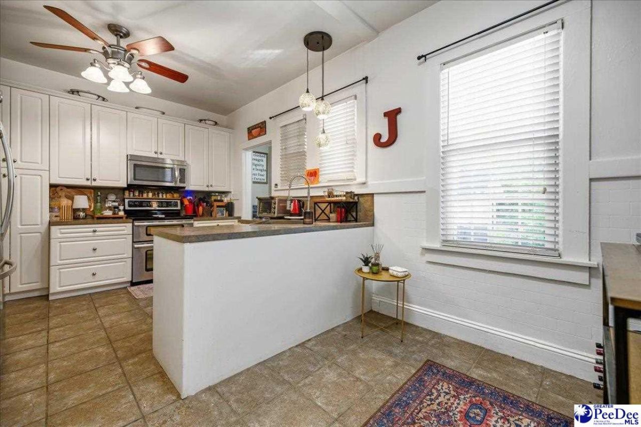 411 W Home Ave Photo 14