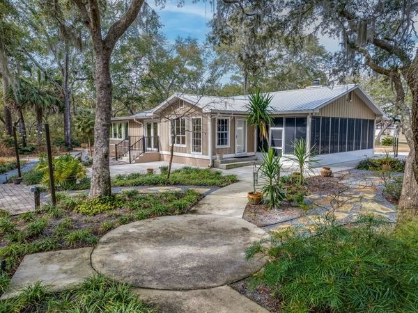 47 Aucilla Street , Panacea, FL 32346
