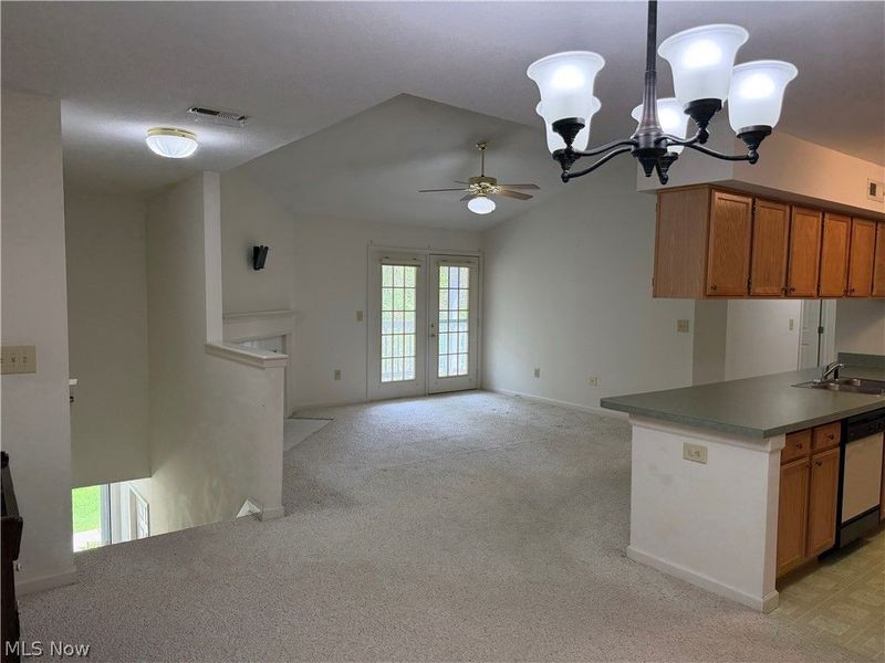 22546 Lenox Drive , Unit 425, Fairview Park, OH 44126 Photo 9