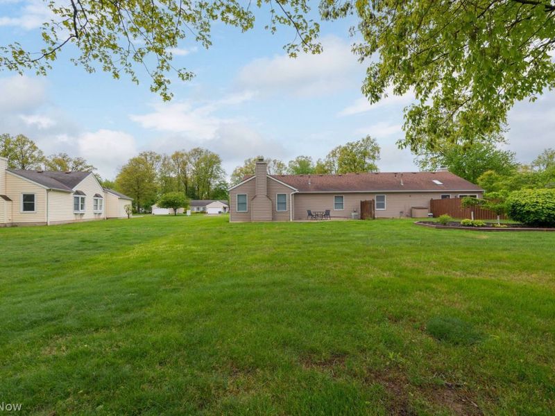 1819 Sandalwood Drive, Avon, OH 44011 Photo 43