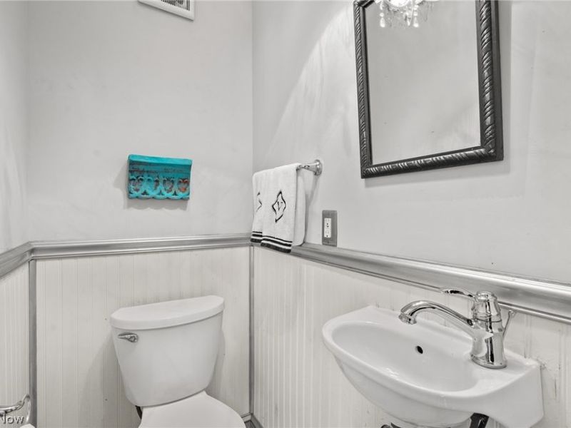 2249 Briarwood Road, Cleveland Heights, OH 44118 Photo 19