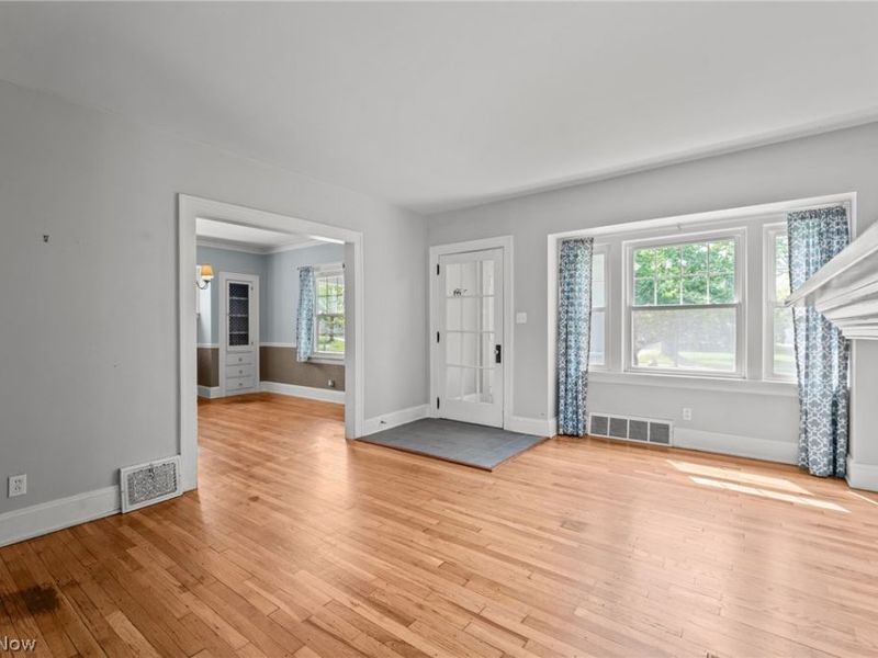 2249 Briarwood Road, Cleveland Heights, OH 44118 Photo 5