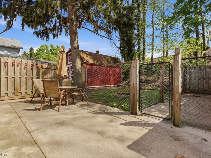 156 Beaver Court, Amherst, OH 44001 Photo 36