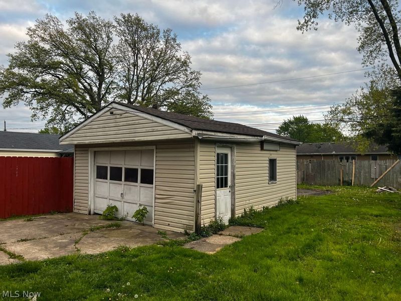 3162 Lincoln Street, Lorain, OH 44052 Photo 20