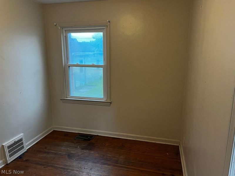 3162 Lincoln Street, Lorain, OH 44052 Photo 3