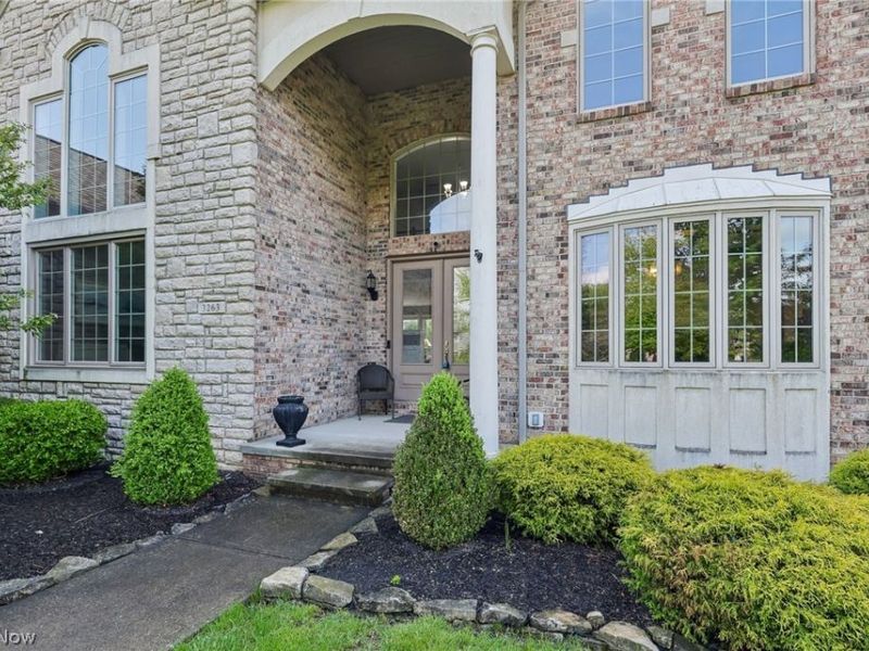3263 Excalibur Avenue, Westlake, OH 44145 Photo 3