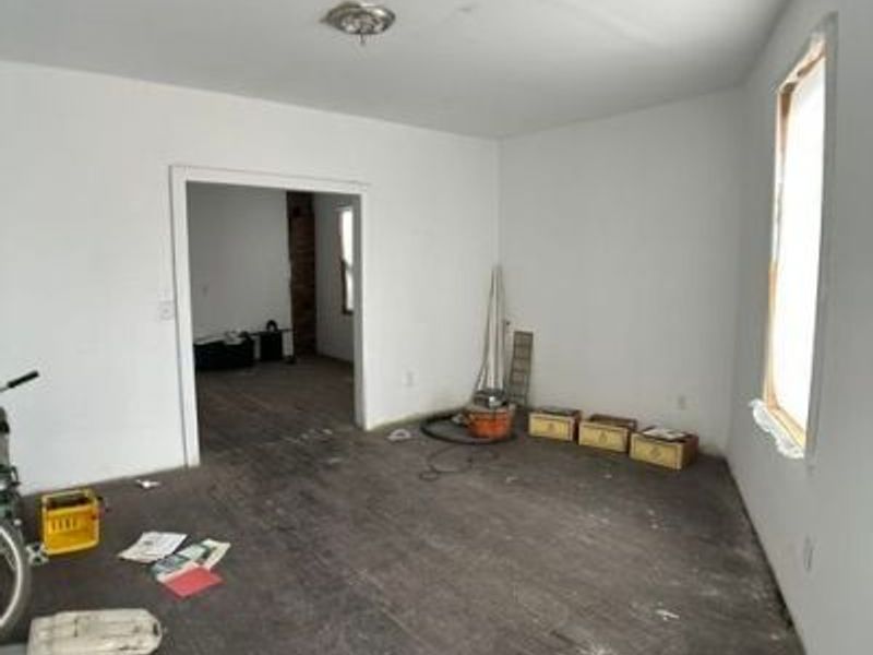 7011 St Clair Avenue, Cleveland, OH 44103 Photo 18
