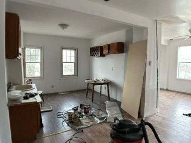 7011 St Clair Avenue, Cleveland, OH 44103 Photo 28