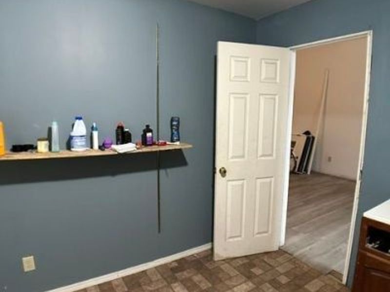7011 St Clair Avenue, Cleveland, OH 44103 Photo 38