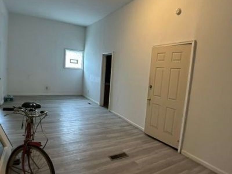 7011 St Clair Avenue, Cleveland, OH 44103 Photo 41