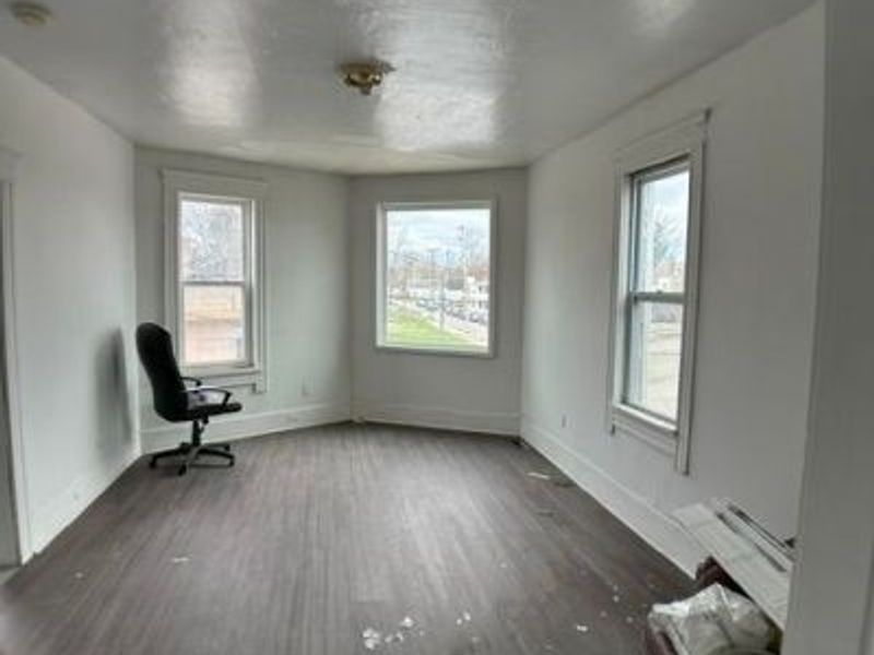 7011 St Clair Avenue, Cleveland, OH 44103 Photo 9