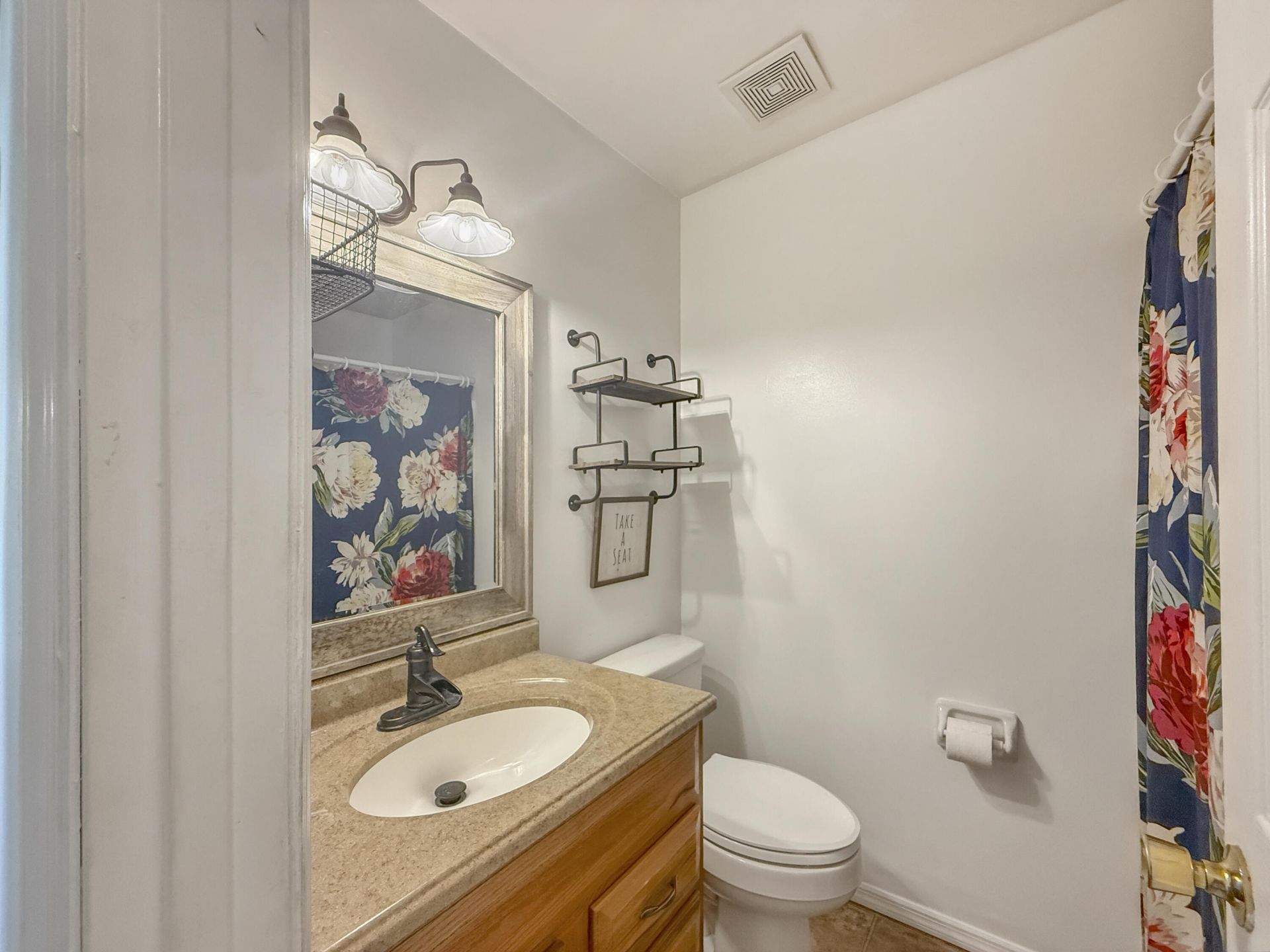 135 Mulberry Drive Photo 17