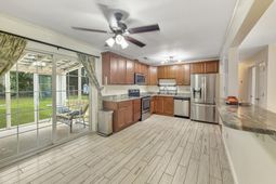 135 Mulberry Drive photo 4