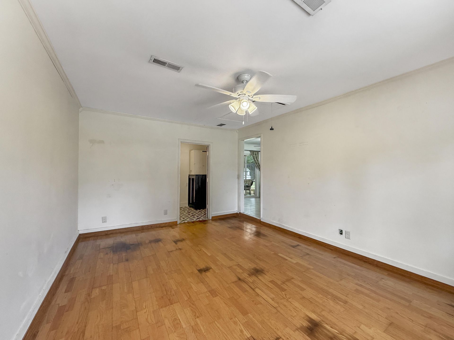 135 Mulberry Drive Photo 8