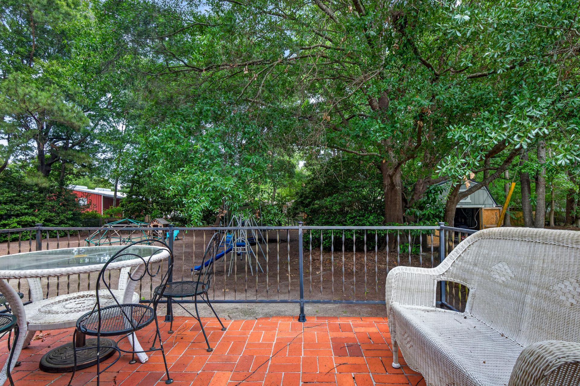 206 N Winter Street Photo 29