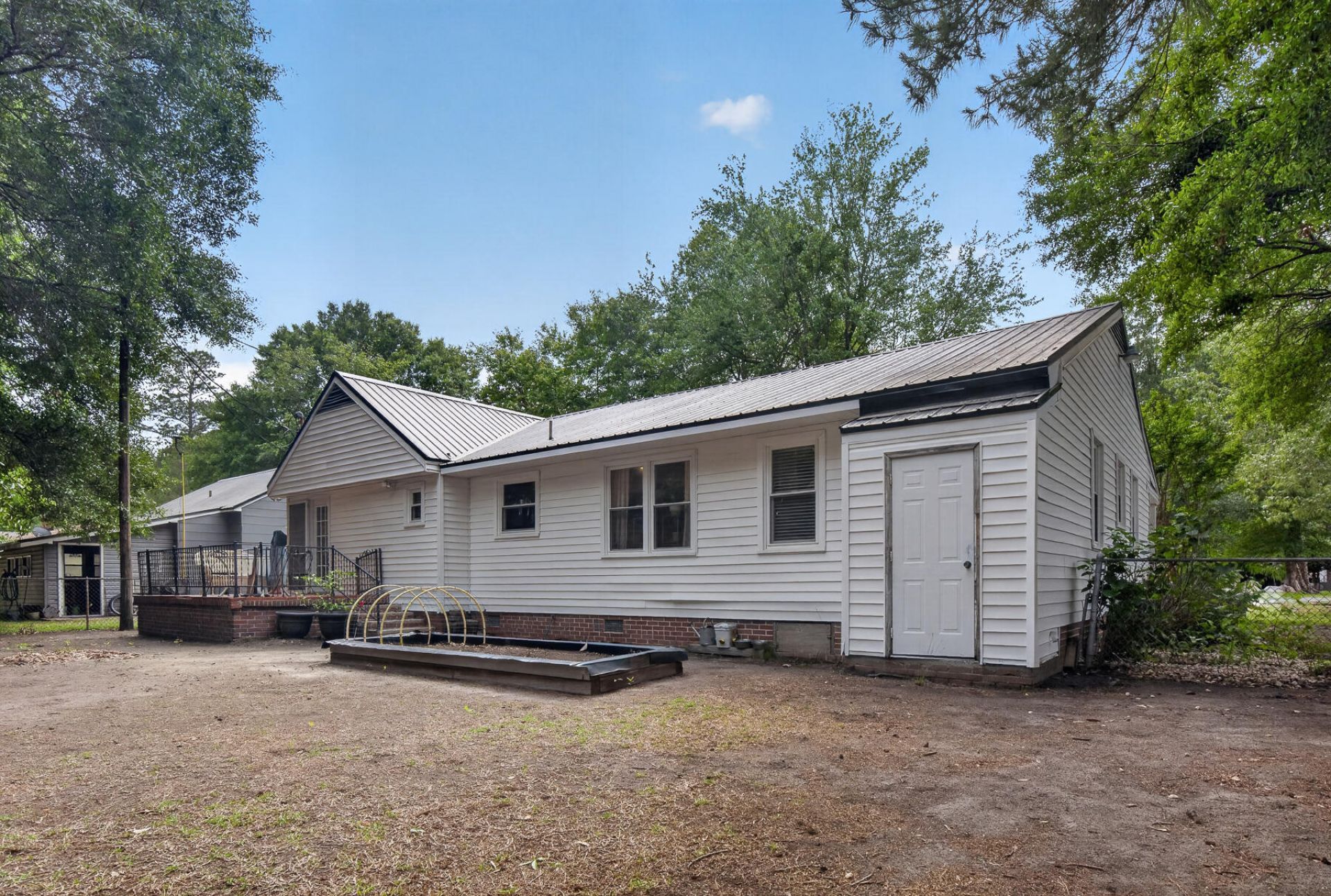 206 N Winter Street Photo 30