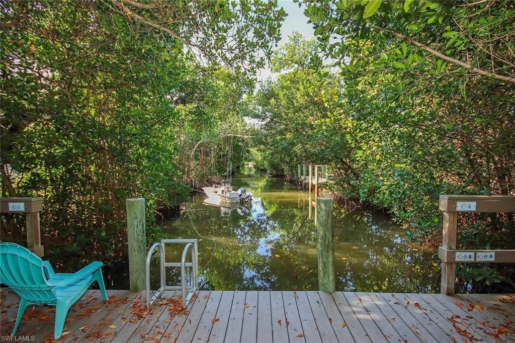 561 Periwinkle Way, Unit F3, Sanibel, FL 33957 Photo