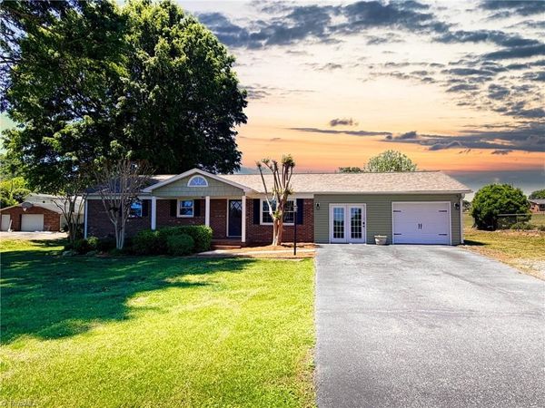 3216 Country View Road, Jonesville, NC 28642