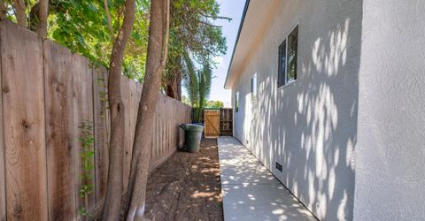 2320 K St, Merced, CA 95340 Photo