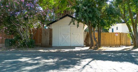 2320 K St, Merced, CA 95340 Photo
